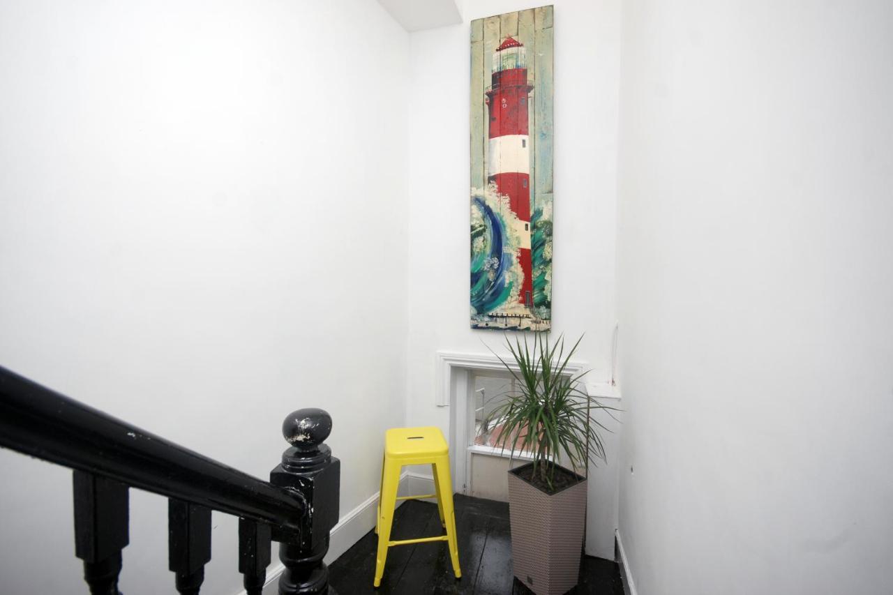 Enjoy 2, Pier Street, Wightlink Offer Apartment Ventnor