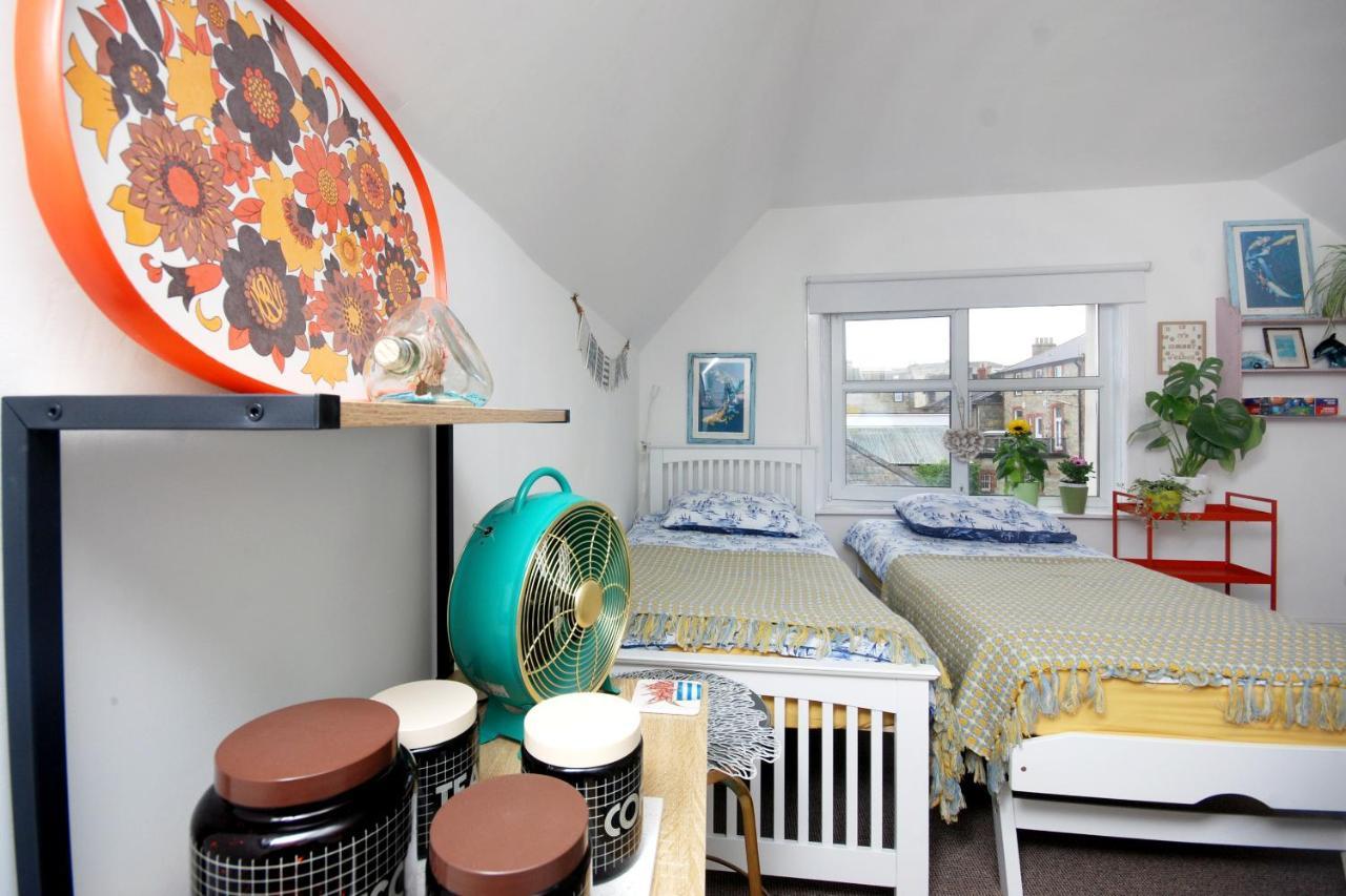 Enjoy 2, Pier Street, Wightlink Offer Ventnor